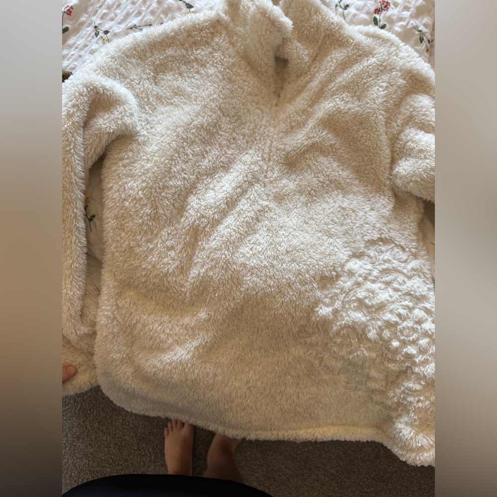 Ascend Cream Textured Blanket